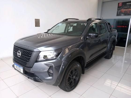 NISSAN FRONTIER 2.3 16V TURBO DIESEL ATTACK CD 4X4 AUTOMÁTICO